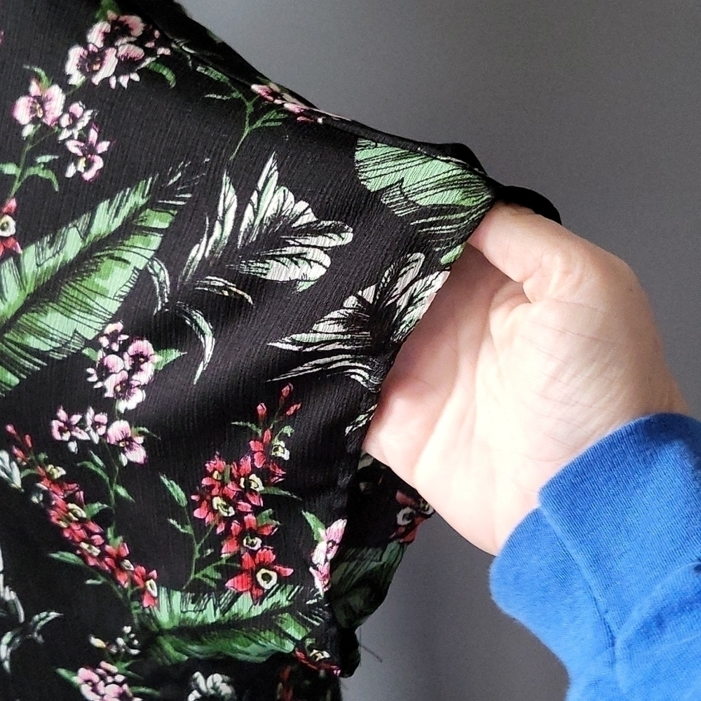 Cherry on Top tropical print short sleeve kimono/duster - Picture 4 of 8